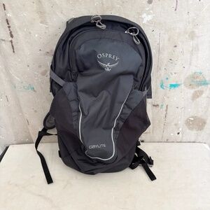 Osprey Daylite Commuter Backpack Gray 13L